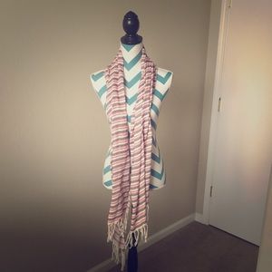 Light scarf-striped red blue cream/white w/ fringe